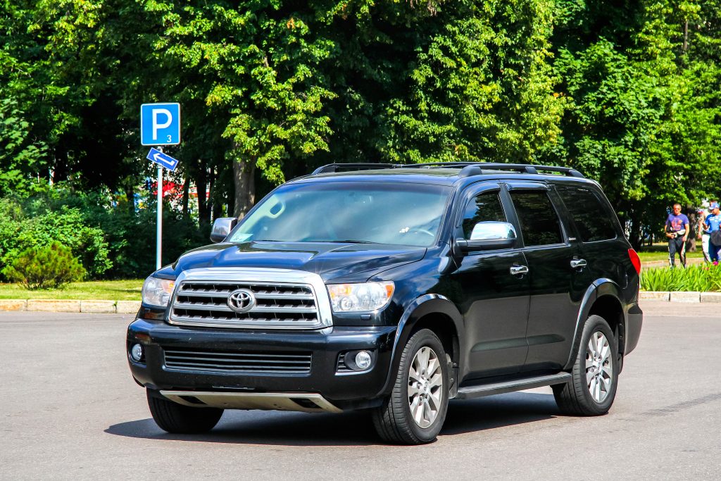 espace du coffre toyota sequoia