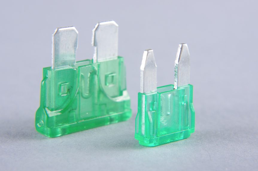 60-Pack Mini Blade Fuses Assortment – 5A, 10A, 15A, 20A, 25A, 30A – Standard Auto Fuses