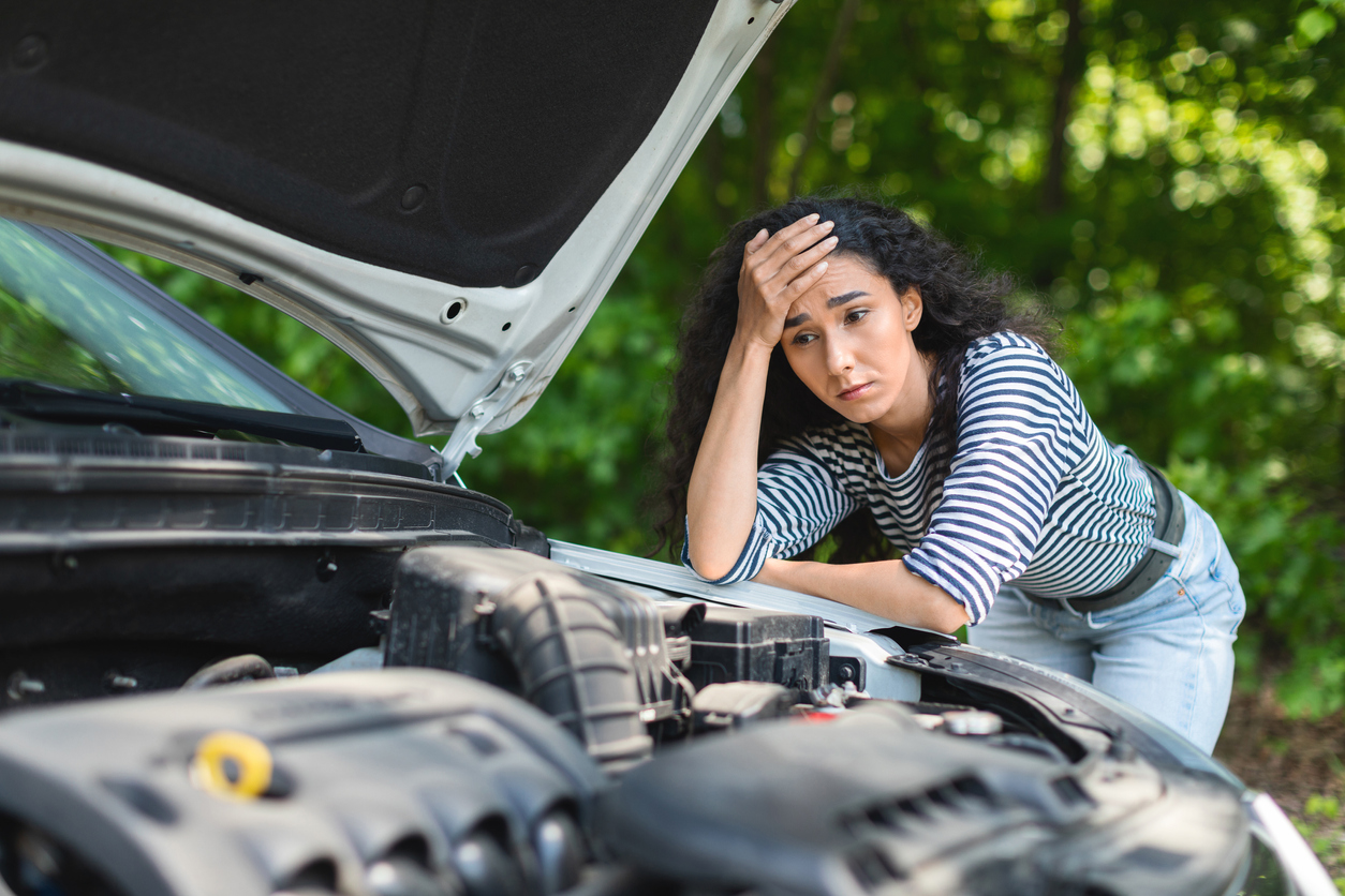 A Simple Guide to the Check Engine Light and Diagnostic Trouble Codes